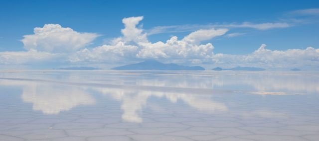 The largest mirror in the world, salt field, Bolivia