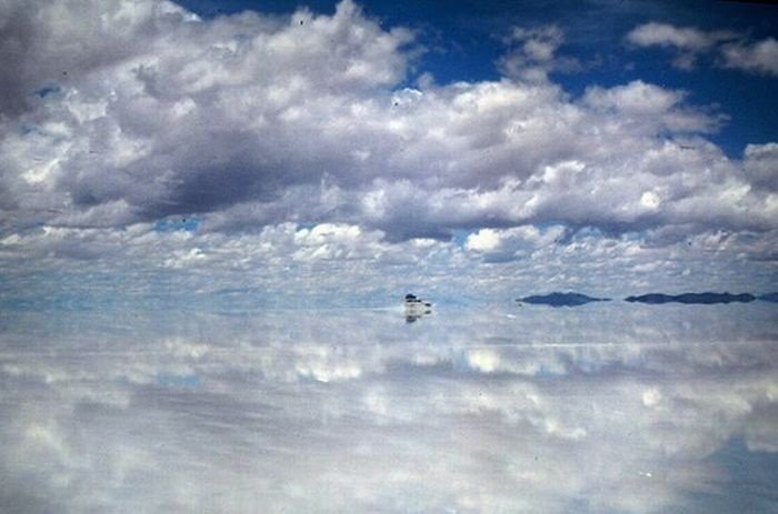 The largest mirror in the world, salt field, Bolivia