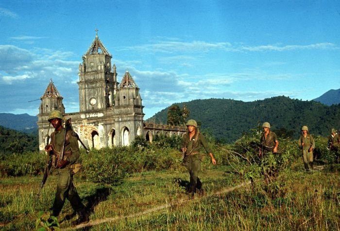 History: Vietnam war in photographs