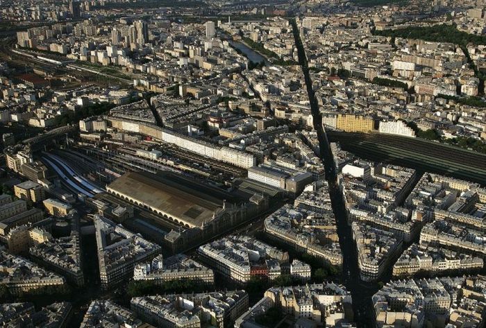 Bird's-eye view of Paris, France