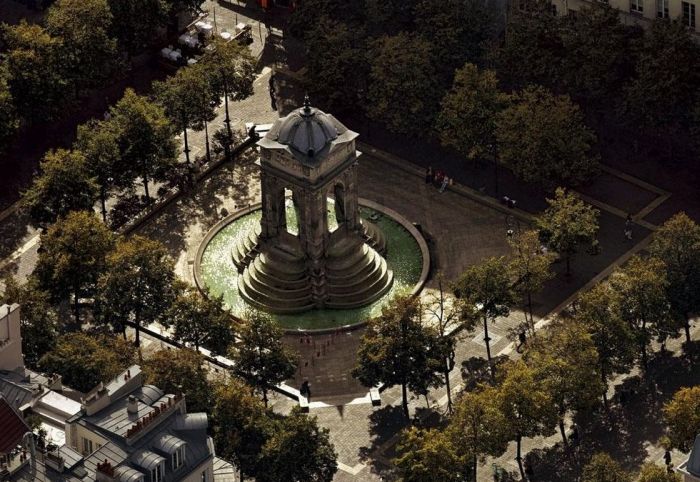 Bird's-eye view of Paris, France